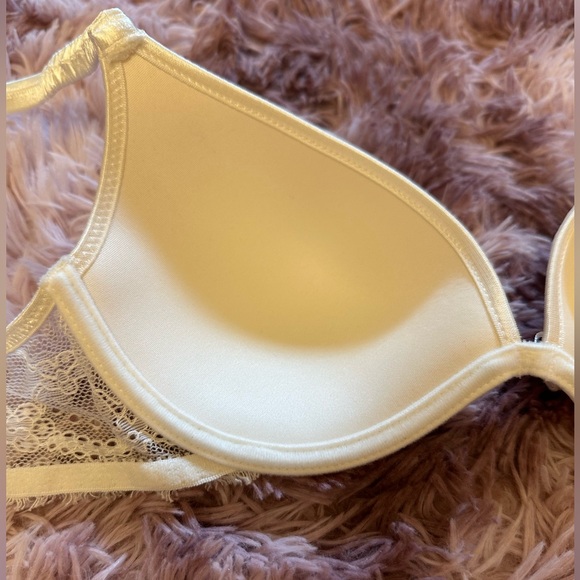 NWOT Passionata White Lace Bra 32C Wedding White Bride Bra Ladies Intimates - Picture 8 of 11